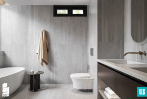 3BR-MasterBathroom1