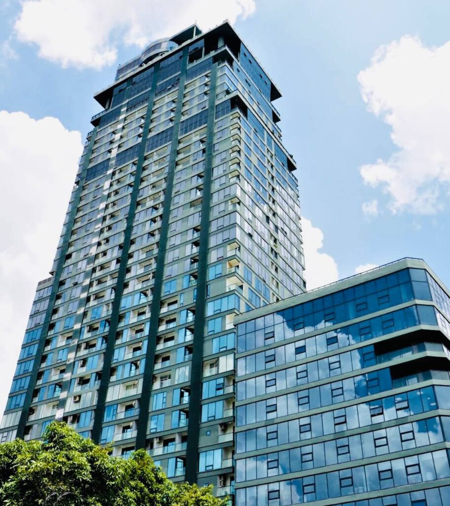 The penthouse residence — Срочная продажа! — Пном Пень