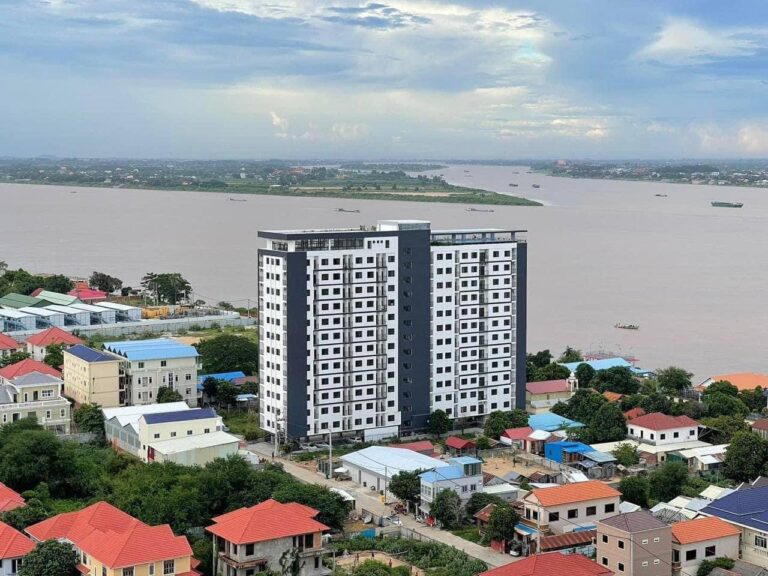 Riverside Condo, Пном Пень!